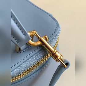 CELIN-E 23s весна-лето - мини-косметичка из гладкой кожи Новая ко