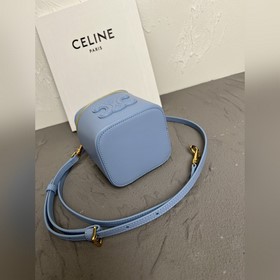 CELINE (9,5 x 8 x 9 см) Данная модель не подходит для смартфонов.