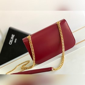 Новинки зимы | Средняя сумка через плечо TRIOMPHE FRAME из кожи б