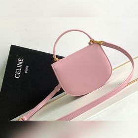23 Новинка ранней весны Mini Besace из гладкой кожи с мотивом Три