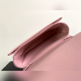 23 Новинка ранней весны Mini Besace из гладкой кожи с мотивом Три
