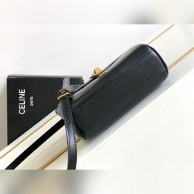 Новинки весны 2023 | CELIN* SOFT 16 мини-сумка из гладкой кожи #m