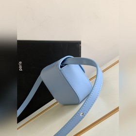 Ограниченный небесно-голубой Импортный внешний слой из коровьей к