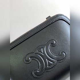 1 основное отделение, длина цепочки 55 см Размеры： 16 x 11 x 8 см