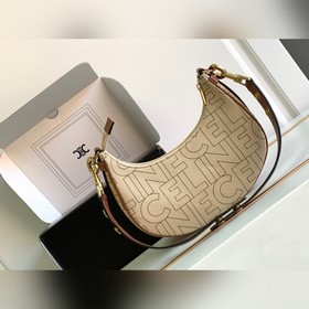 Новинки осень-зима 2023 | Сумка CELINE из канваса с вышитым триум