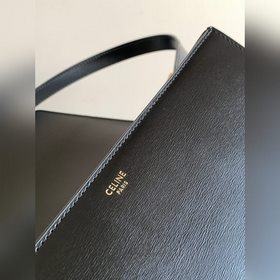22s Новая модель сумки под мышку. Этот ретро-триумфальный арк дей