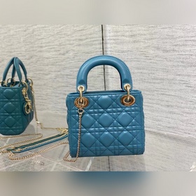 17 x 15 x 7 см