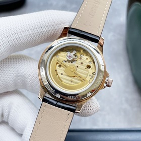 Классический стиль, вечная классика Бренд： Chanel Модель： Элеган