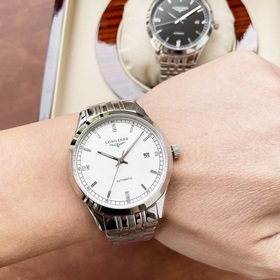 Longines — это высококачественные мужские часы с классическим диз