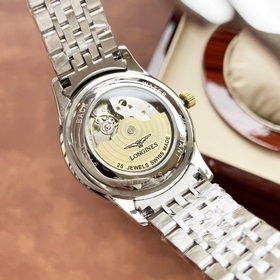 Longines — это высококачественные мужские часы с классическим диз