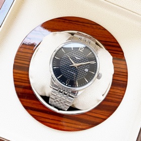 Longines — это высококачественные мужские часы с классическим диз