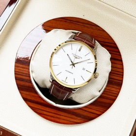 Longines — классические мужские часы с тремя стрелками, отличающи