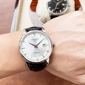 Longines — классические мужские часы с тремя стрелками, отличающи