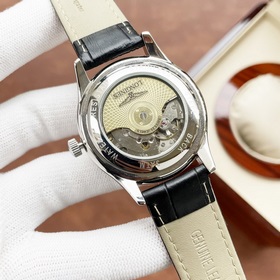 Longines — это высококачественные мужские часы с классическим диз