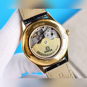 Новейшая модель, OMEGA Seamaster, является основной моделью на ры