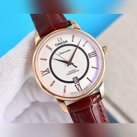 OMEGA Butterfly Omega, с новым стеклом и циферблатом с 3D-эффекто