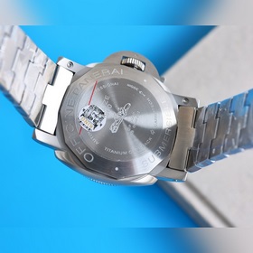 Новейшая версия V7 Panerai SUBMERSIBLE BMG-TECH — 47-миллиметровы