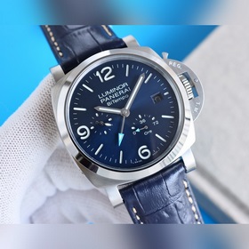 V7 Panerai 2023 Новейшая модель Panerai Бренд： Panerai Серия： LUM