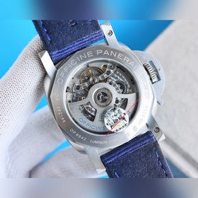 V7 Panerai 2023 Новейшая модель Panerai Бренд： Panerai Серия： LUM