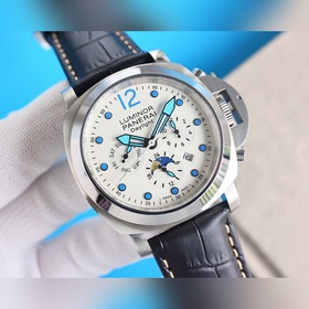 Новинка от крупного производителя — серия Panerai с реальными фот