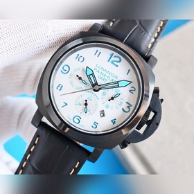 Новинка от крупного производителя — серия Panerai с реальными фот
