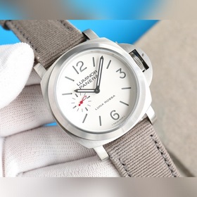 V7 Panerai 2023 Новейшая модель Panerai Бренд： Panerai Серия： LUM
