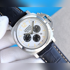 Новинка от крупного производителя — серия Panerai с реальными фот