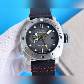 Бренд： Panerai Серия： SUBMERSIBLE Тип механизма： автоматический м