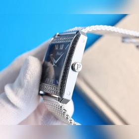 В конце года мы предлагаем специальное предложение на мужские час