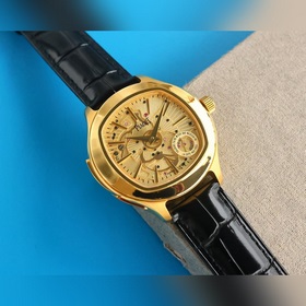 Новая модель Piaget Emperador G0A38019 с черным ремешком, с тремя