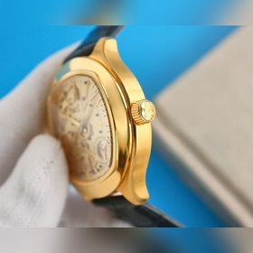 Новая модель Piaget Emperador G0A38019 с черным ремешком, с тремя