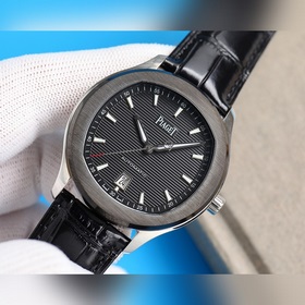Серия Piaget PoloS от Piaget вышла в продажу. Новая модель с поли