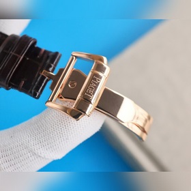Новая модель Piaget Emperador G0A38019 с черным ремешком, с тремя