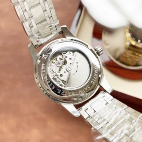 Patek Philippe — это высококачественные мужские часы с классическ