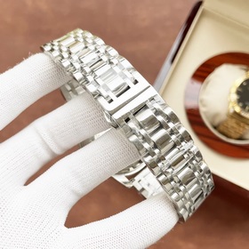 Patek Philippe — это высококачественные мужские часы с классическ