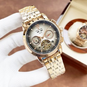 Мужские часы Patek Philippe – это многофункциональный дизайн, мощ