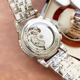 Мужские часы Patek Philippe – это многофункциональный дизайн, мощ