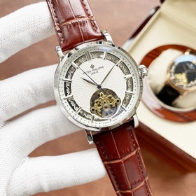 Элегантные мужские часы Patek Philippe с впечатляющим ажурным диз