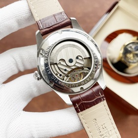 Элегантные мужские часы Patek Philippe с впечатляющим ажурным диз