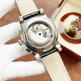 . Patek Philippe – это высококачественные мужские часы, отличающи