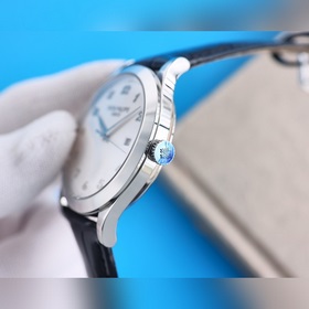 TW продолжает классическую серию классических часов Patek Philipp