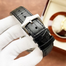 Patek Philippe — это высококачественные мужские часы с классическ