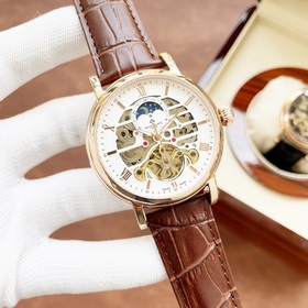 Элегантные мужские часы Patek Philippe с впечатляющим ажурным диз
