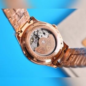 Новейшая модель Rolex 2023 года уже в продаже! Простой и элегантн