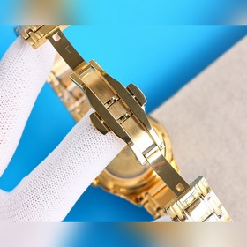Новейшая модель Rolex 2023 года уже в продаже! Простой и элегантн