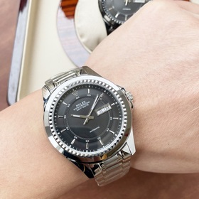 Роскошные мужские часы Rolex. Классический дизайн с тремя стрелка