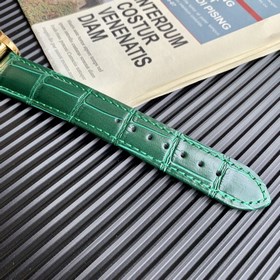 Улучшенная версия самой классической серии Rolex, единственная в 