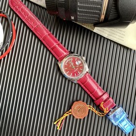 Улучшенная версия самой классической серии Rolex, единственная в