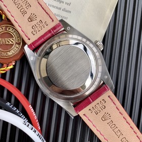 Улучшенная версия самой классической серии Rolex, единственная в 