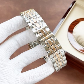 Элегантные мужские часы Vacheron Constantin с впечатляющим ажурны